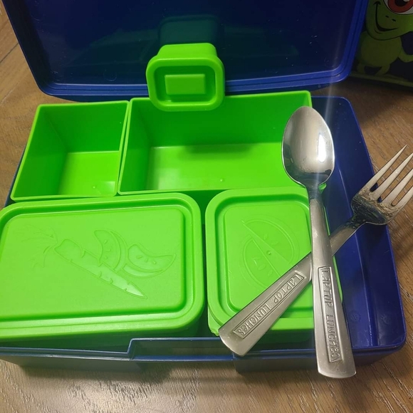 Bento Lunch Box - Picture 3 of 5